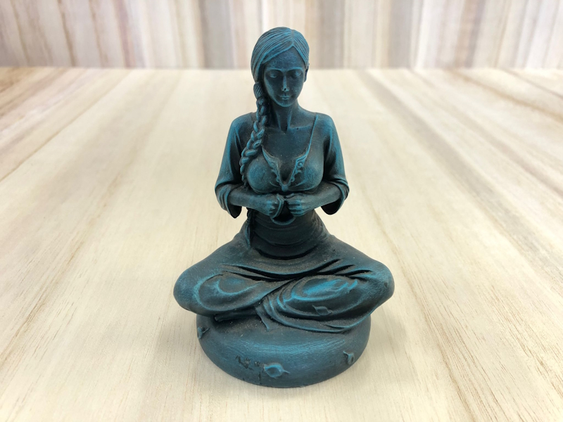 Mujer espiritual 10 Cm